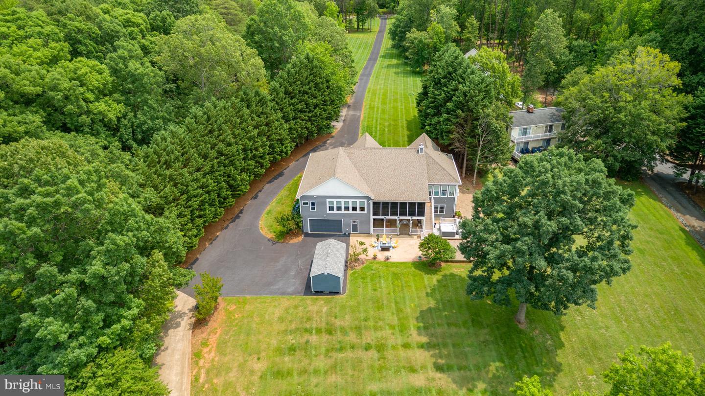 565 BUSBEES POINT RD, BUMPASS, Virginia 23024, 5 Bedrooms Bedrooms, 15 Rooms Rooms,3 BathroomsBathrooms,Residential,For sale,565 BUSBEES POINT RD,VALA2007950 MLS # VALA2007950