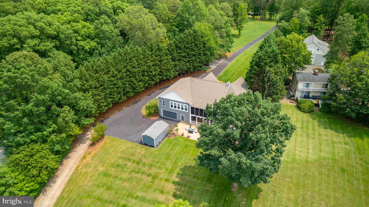565 BUSBEES POINT RD, BUMPASS, Virginia 23024, 5 Bedrooms Bedrooms, 15 Rooms Rooms,3 BathroomsBathrooms,Residential,For sale,565 BUSBEES POINT RD,VALA2007950 MLS # VALA2007950