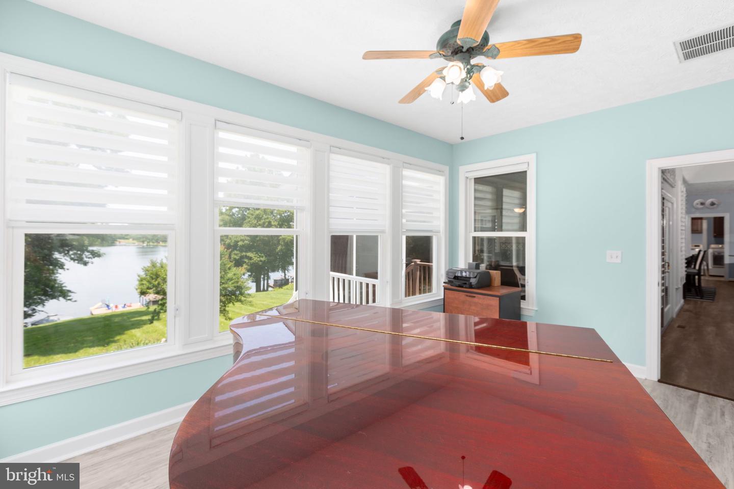 565 BUSBEES POINT RD, BUMPASS, Virginia 23024, 5 Bedrooms Bedrooms, 15 Rooms Rooms,3 BathroomsBathrooms,Residential,For sale,565 BUSBEES POINT RD,VALA2007950 MLS # VALA2007950