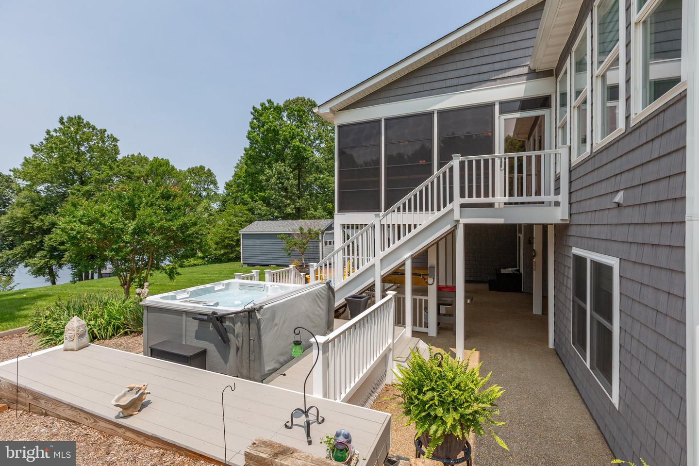 565 BUSBEES POINT RD, BUMPASS, Virginia 23024, 5 Bedrooms Bedrooms, 15 Rooms Rooms,3 BathroomsBathrooms,Residential,For sale,565 BUSBEES POINT RD,VALA2007950 MLS # VALA2007950