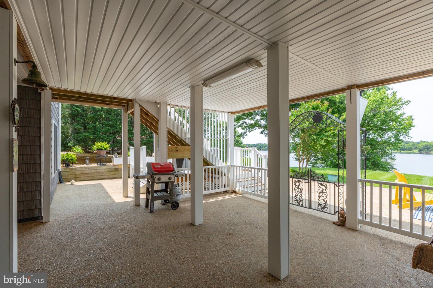 565 BUSBEES POINT RD, BUMPASS, Virginia 23024, 5 Bedrooms Bedrooms, 15 Rooms Rooms,3 BathroomsBathrooms,Residential,For sale,565 BUSBEES POINT RD,VALA2007950 MLS # VALA2007950