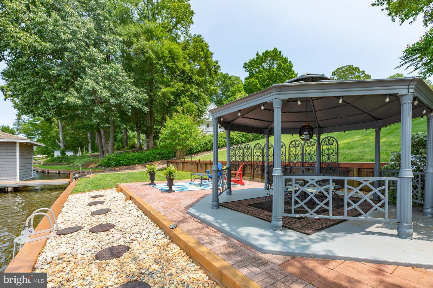 565 BUSBEES POINT RD, BUMPASS, Virginia 23024, 5 Bedrooms Bedrooms, 15 Rooms Rooms,3 BathroomsBathrooms,Residential,For sale,565 BUSBEES POINT RD,VALA2007950 MLS # VALA2007950