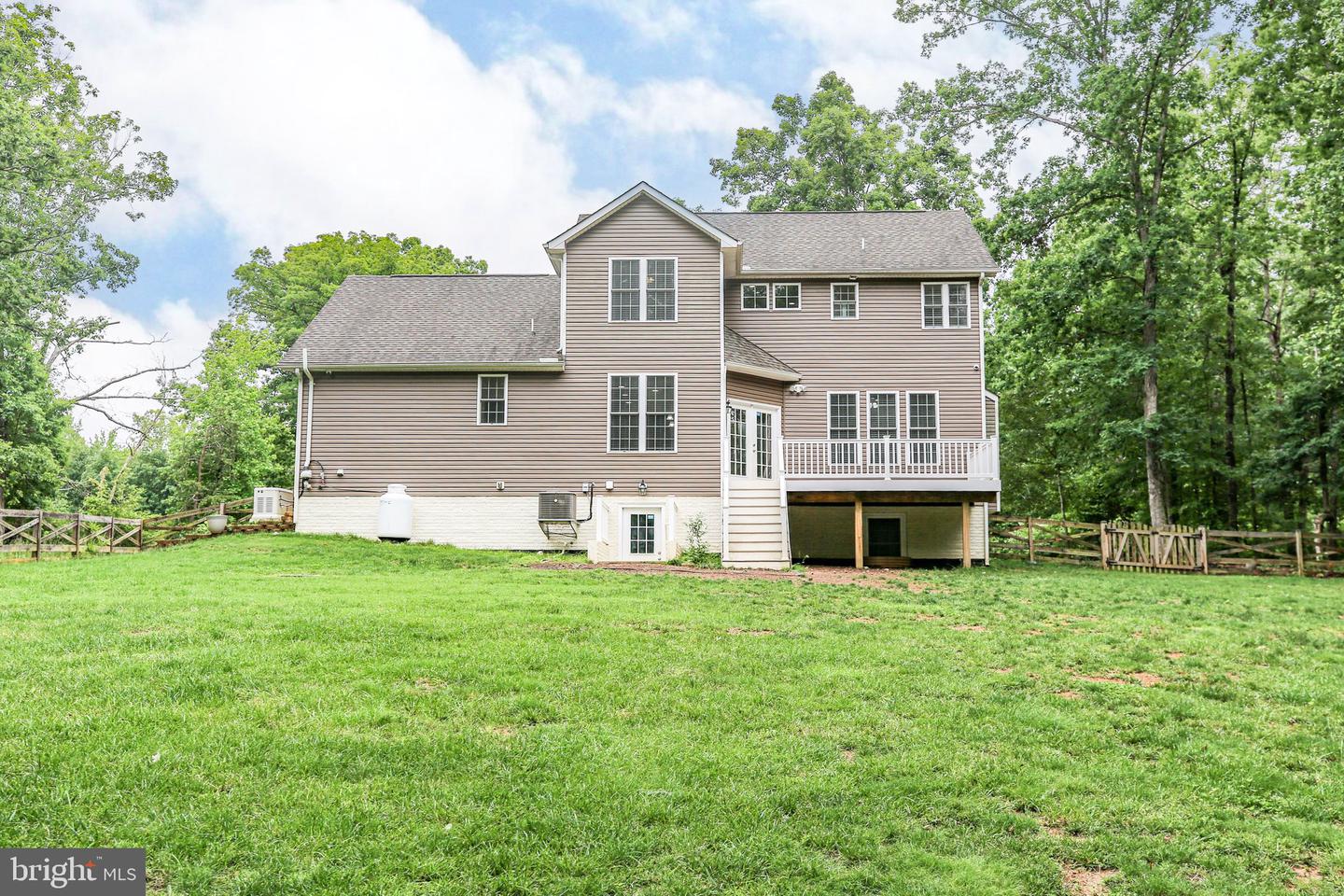 66 MARSH RD, FREDERICKSBURG, Virginia 22406, 4 Bedrooms Bedrooms, ,3 BathroomsBathrooms,Residential,For sale,66 MARSH RD,VAST2039334 MLS # VAST2039334