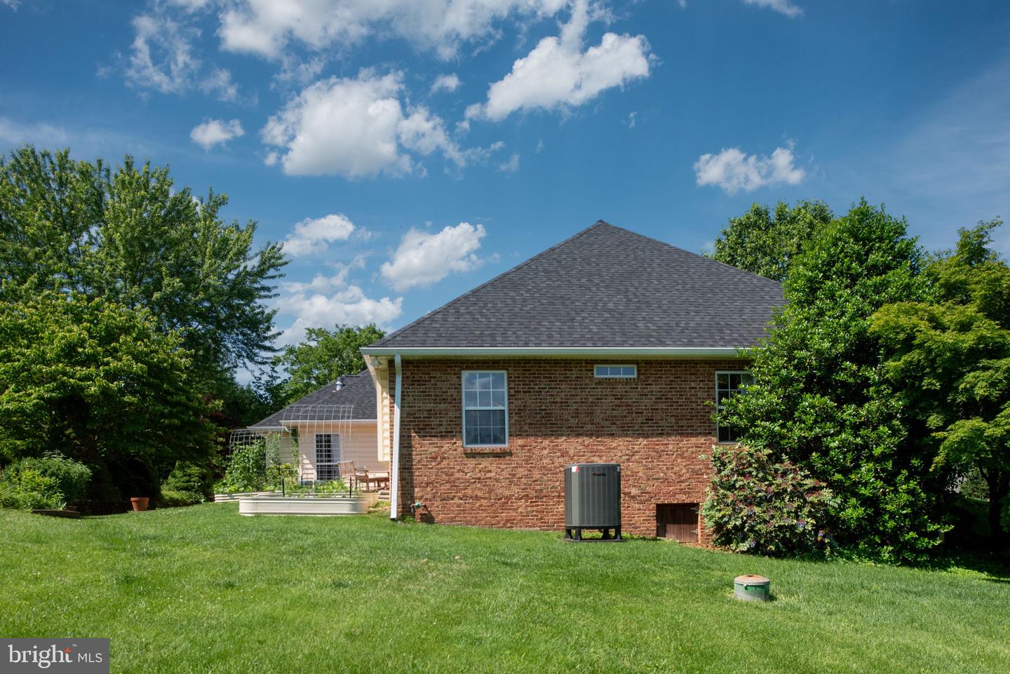 18894 EQUESTRIAN LN, CULPEPER, Virginia 22701, 4 Bedrooms Bedrooms, ,3 BathroomsBathrooms,Residential,For sale,18894 EQUESTRIAN LN,VACU2010706 MLS # VACU2010706