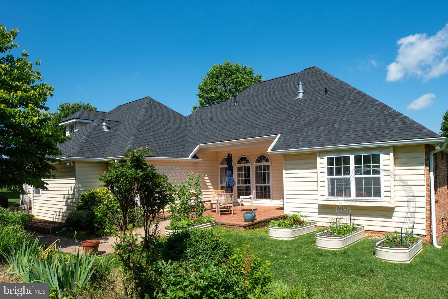 18894 EQUESTRIAN LN, CULPEPER, Virginia 22701, 4 Bedrooms Bedrooms, ,3 BathroomsBathrooms,Residential,For sale,18894 EQUESTRIAN LN,VACU2010706 MLS # VACU2010706