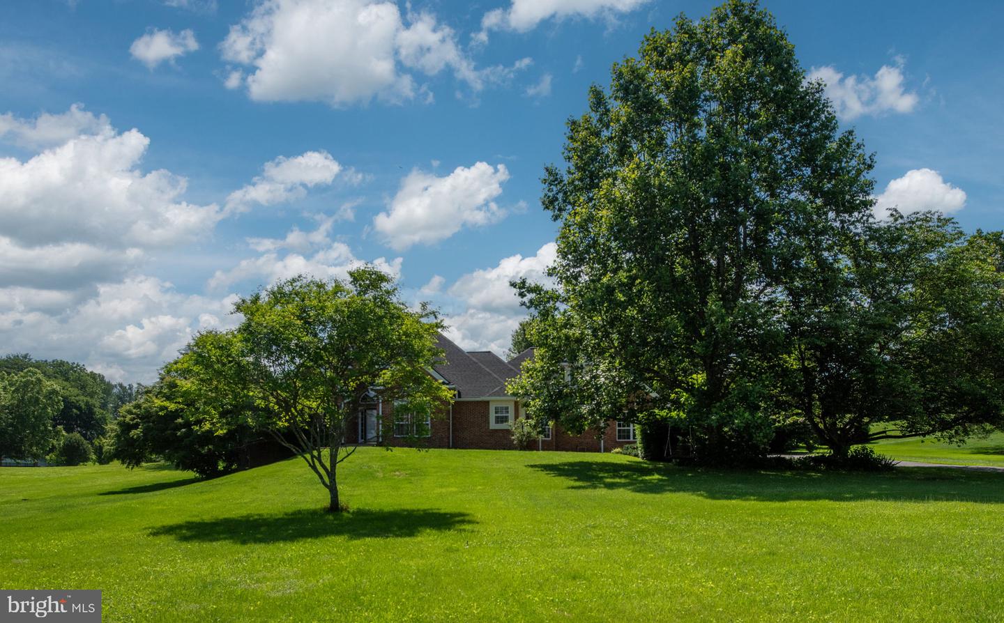 18894 EQUESTRIAN LN, CULPEPER, Virginia 22701, 4 Bedrooms Bedrooms, ,3 BathroomsBathrooms,Residential,For sale,18894 EQUESTRIAN LN,VACU2010706 MLS # VACU2010706