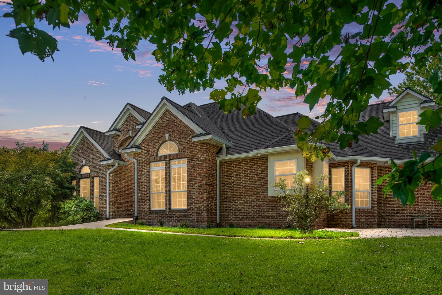 18894 EQUESTRIAN LN, CULPEPER, Virginia 22701, 4 Bedrooms Bedrooms, ,3 BathroomsBathrooms,Residential,For sale,18894 EQUESTRIAN LN,VACU2010706 MLS # VACU2010706