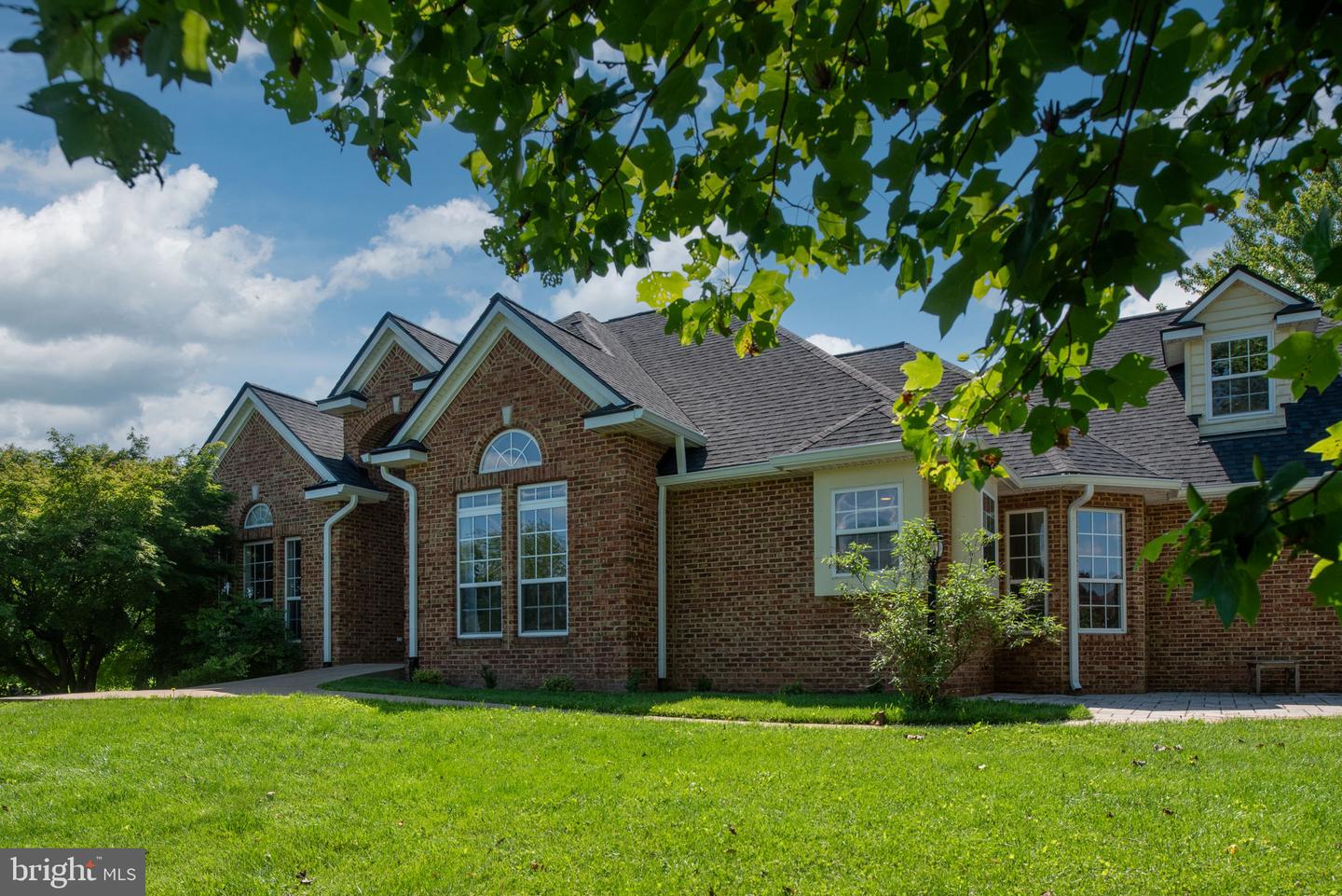 18894 EQUESTRIAN LN, CULPEPER, Virginia 22701, 4 Bedrooms Bedrooms, ,3 BathroomsBathrooms,Residential,For sale,18894 EQUESTRIAN LN,VACU2010706 MLS # VACU2010706