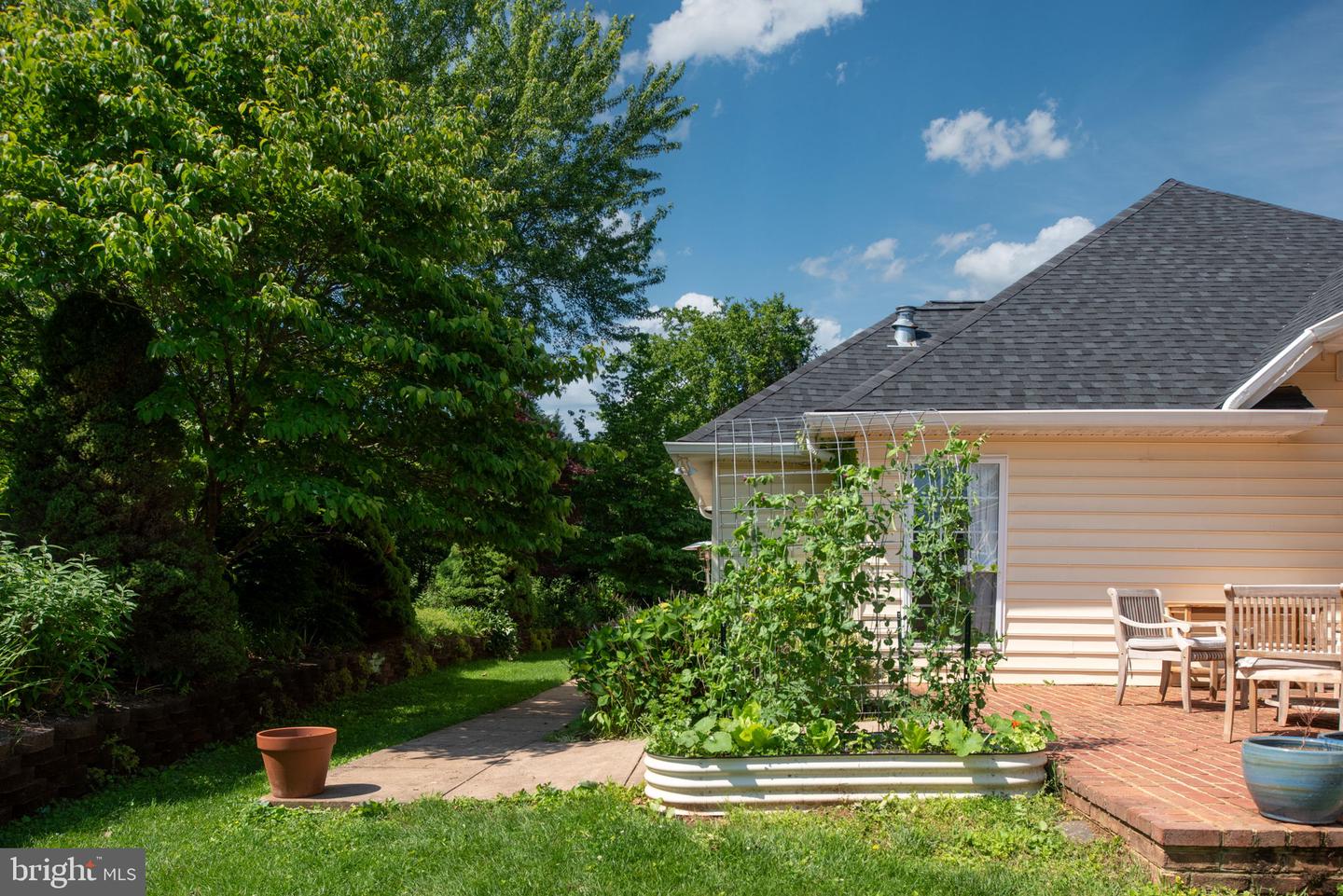 18894 EQUESTRIAN LN, CULPEPER, Virginia 22701, 4 Bedrooms Bedrooms, ,3 BathroomsBathrooms,Residential,For sale,18894 EQUESTRIAN LN,VACU2010706 MLS # VACU2010706