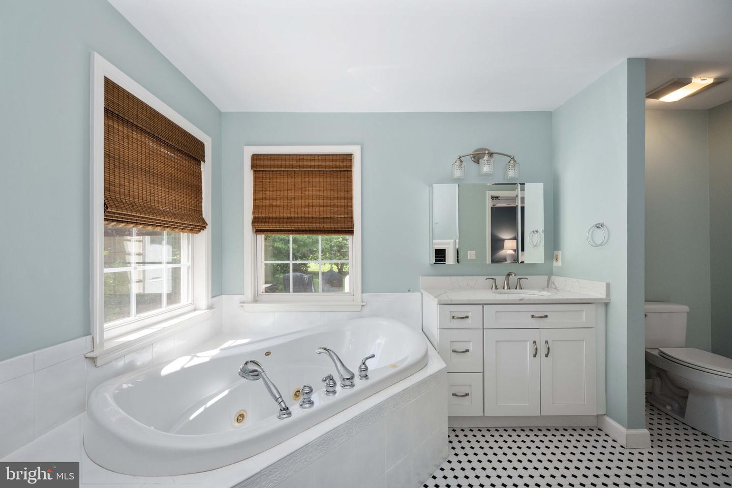 18894 EQUESTRIAN LN, CULPEPER, Virginia 22701, 4 Bedrooms Bedrooms, ,3 BathroomsBathrooms,Residential,For sale,18894 EQUESTRIAN LN,VACU2010706 MLS # VACU2010706