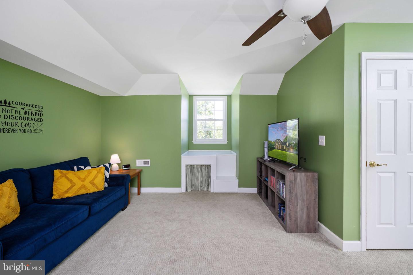 18894 EQUESTRIAN LN, CULPEPER, Virginia 22701, 4 Bedrooms Bedrooms, ,3 BathroomsBathrooms,Residential,For sale,18894 EQUESTRIAN LN,VACU2010706 MLS # VACU2010706