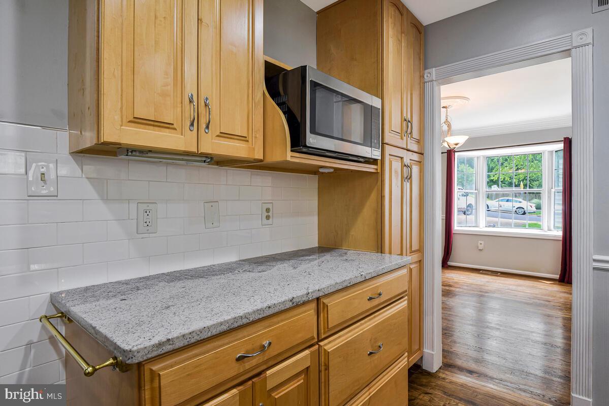 3910 QUISENBERRY DR, ALEXANDRIA, Virginia 22309, 4 Bedrooms Bedrooms, ,4 BathroomsBathrooms,Residential,For sale,3910 QUISENBERRY DR,VAFX2244402 MLS # VAFX2244402