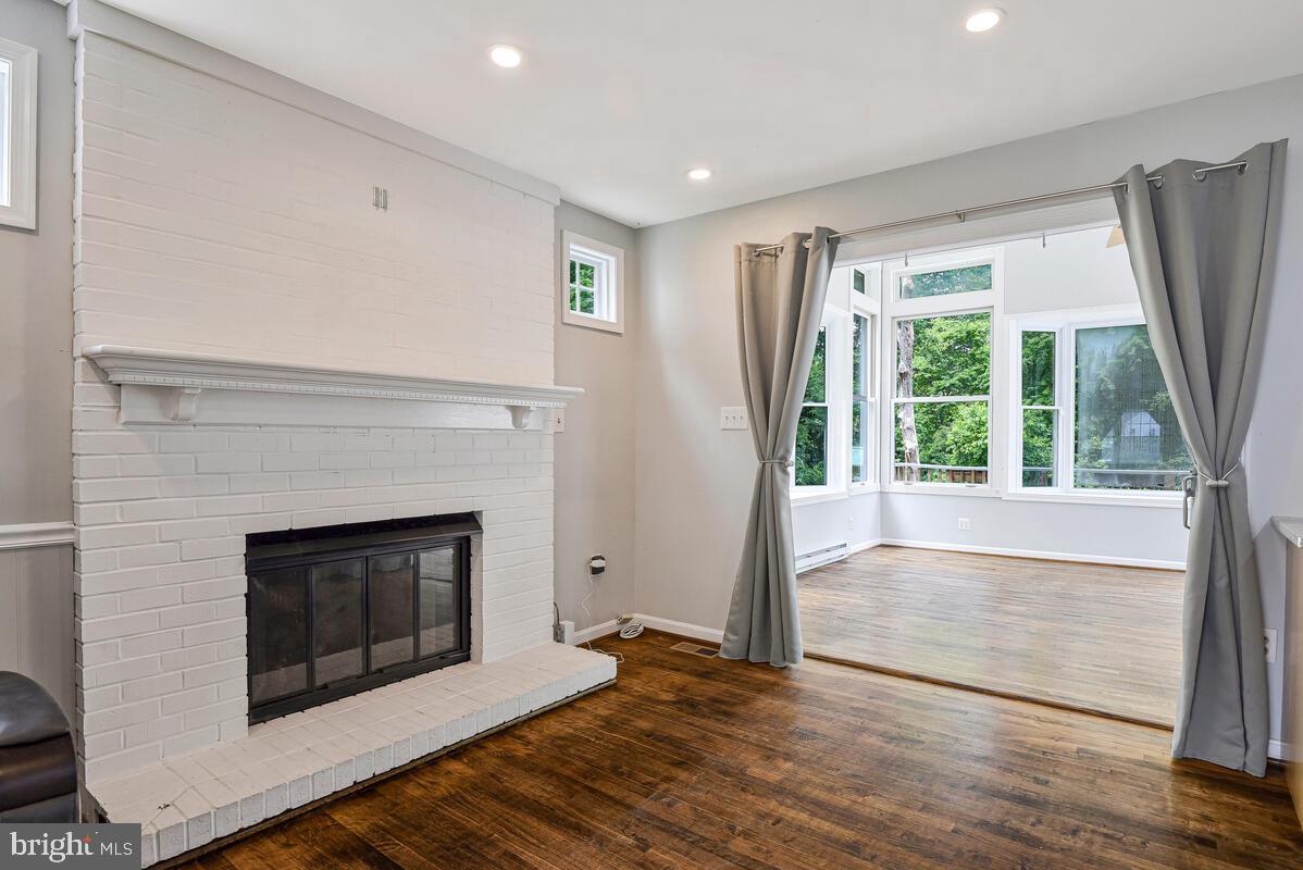 3910 QUISENBERRY DR, ALEXANDRIA, Virginia 22309, 4 Bedrooms Bedrooms, ,4 BathroomsBathrooms,Residential,For sale,3910 QUISENBERRY DR,VAFX2244402 MLS # VAFX2244402