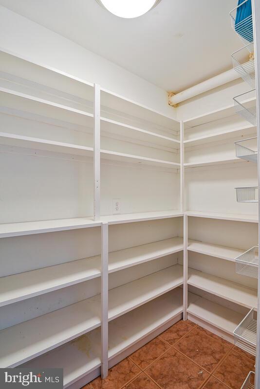 3910 QUISENBERRY DR, ALEXANDRIA, Virginia 22309, 4 Bedrooms Bedrooms, ,4 BathroomsBathrooms,Residential,For sale,3910 QUISENBERRY DR,VAFX2244402 MLS # VAFX2244402