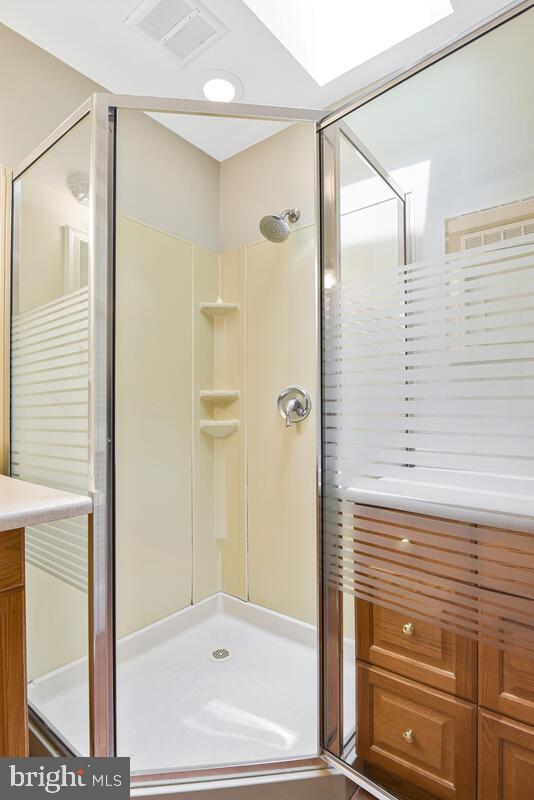 3910 QUISENBERRY DR, ALEXANDRIA, Virginia 22309, 4 Bedrooms Bedrooms, ,4 BathroomsBathrooms,Residential,For sale,3910 QUISENBERRY DR,VAFX2244402 MLS # VAFX2244402