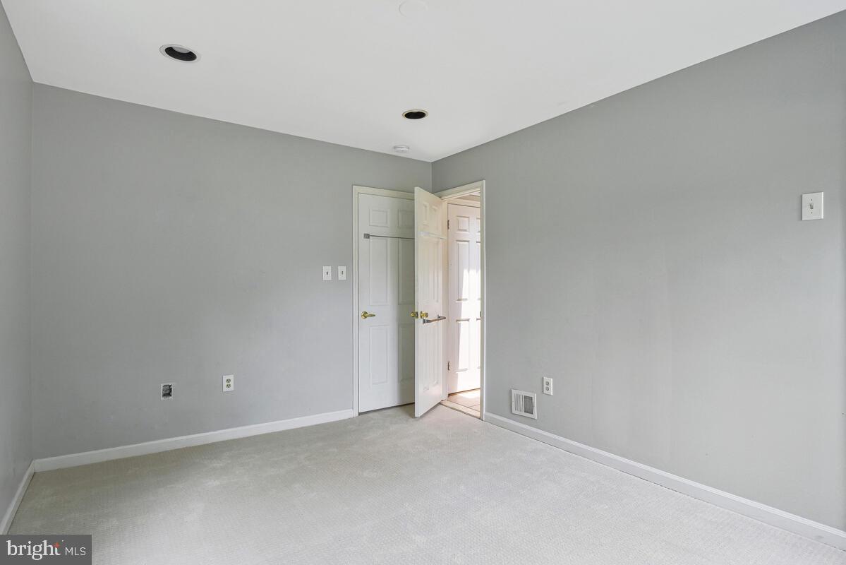 3910 QUISENBERRY DR, ALEXANDRIA, Virginia 22309, 4 Bedrooms Bedrooms, ,4 BathroomsBathrooms,Residential,For sale,3910 QUISENBERRY DR,VAFX2244402 MLS # VAFX2244402