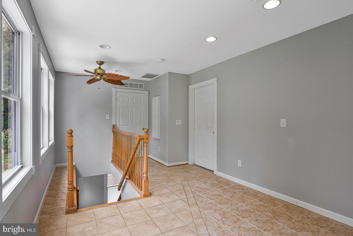 3910 QUISENBERRY DR, ALEXANDRIA, Virginia 22309, 4 Bedrooms Bedrooms, ,4 BathroomsBathrooms,Residential,For sale,3910 QUISENBERRY DR,VAFX2244402 MLS # VAFX2244402