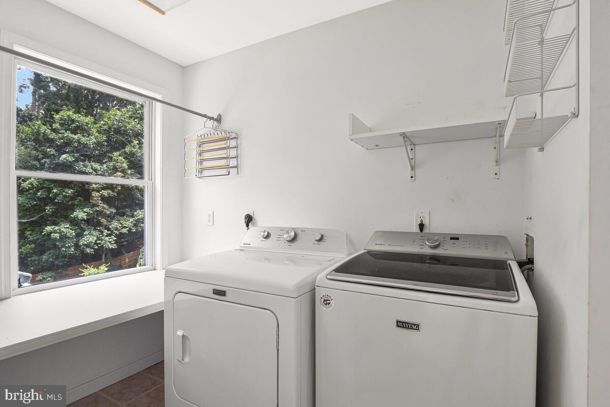 3910 QUISENBERRY DR, ALEXANDRIA, Virginia 22309, 4 Bedrooms Bedrooms, ,4 BathroomsBathrooms,Residential,For sale,3910 QUISENBERRY DR,VAFX2244402 MLS # VAFX2244402