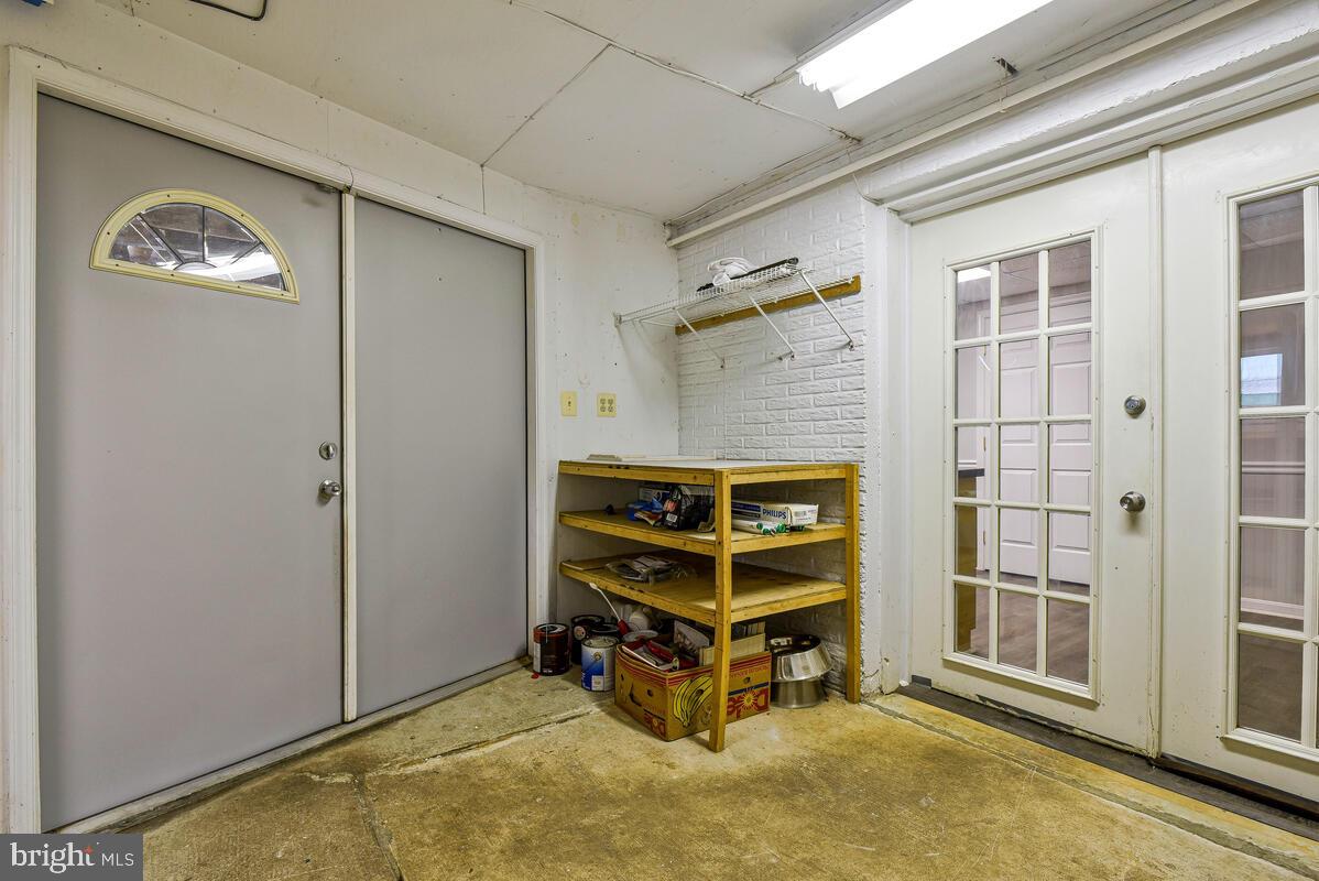 3910 QUISENBERRY DR, ALEXANDRIA, Virginia 22309, 4 Bedrooms Bedrooms, ,4 BathroomsBathrooms,Residential,For sale,3910 QUISENBERRY DR,VAFX2244402 MLS # VAFX2244402