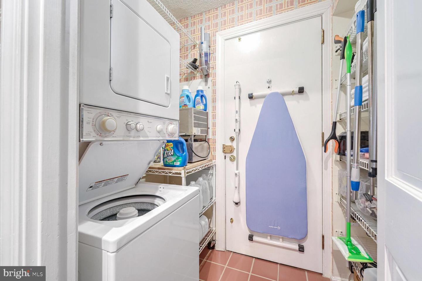 800 25TH ST NW #801, WASHINGTON, District Of Columbia 20037, 2 Bedrooms Bedrooms, ,2 BathroomsBathrooms,Residential,For sale,800 25TH ST NW #801,DCDC2203314 MLS # DCDC2203314