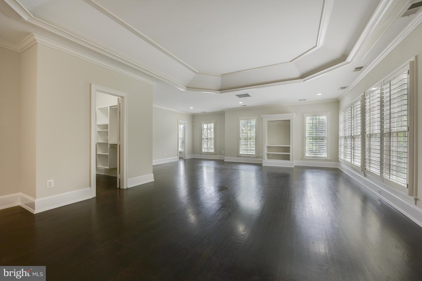 1496 EVANS FARM DR, MCLEAN, Virginia 22101, 4 Bedrooms Bedrooms, ,5 BathroomsBathrooms,Residential,For sale,1496 EVANS FARM DR,VAFX2244476 MLS # VAFX2244476