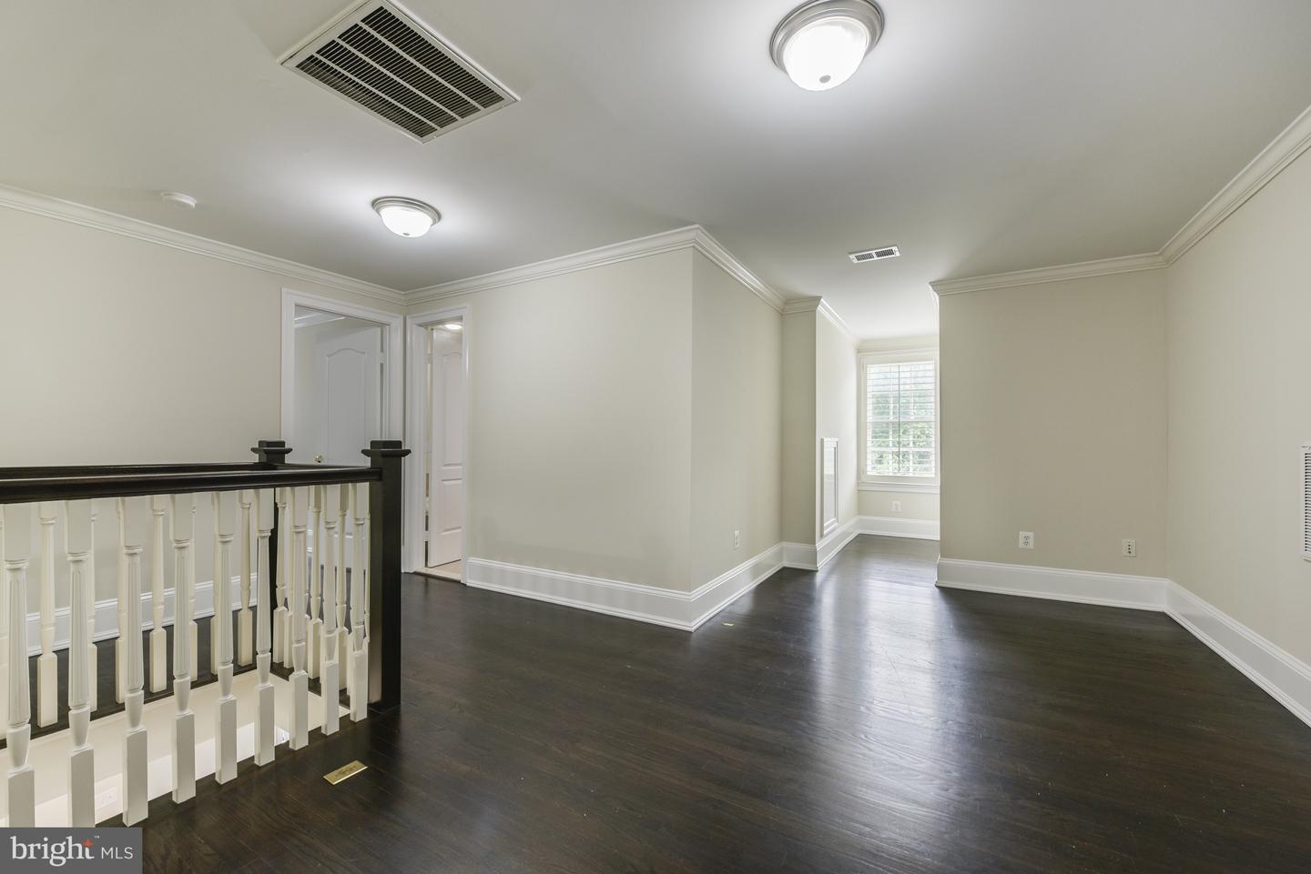 1496 EVANS FARM DR, MCLEAN, Virginia 22101, 4 Bedrooms Bedrooms, ,5 BathroomsBathrooms,Residential,For sale,1496 EVANS FARM DR,VAFX2244476 MLS # VAFX2244476