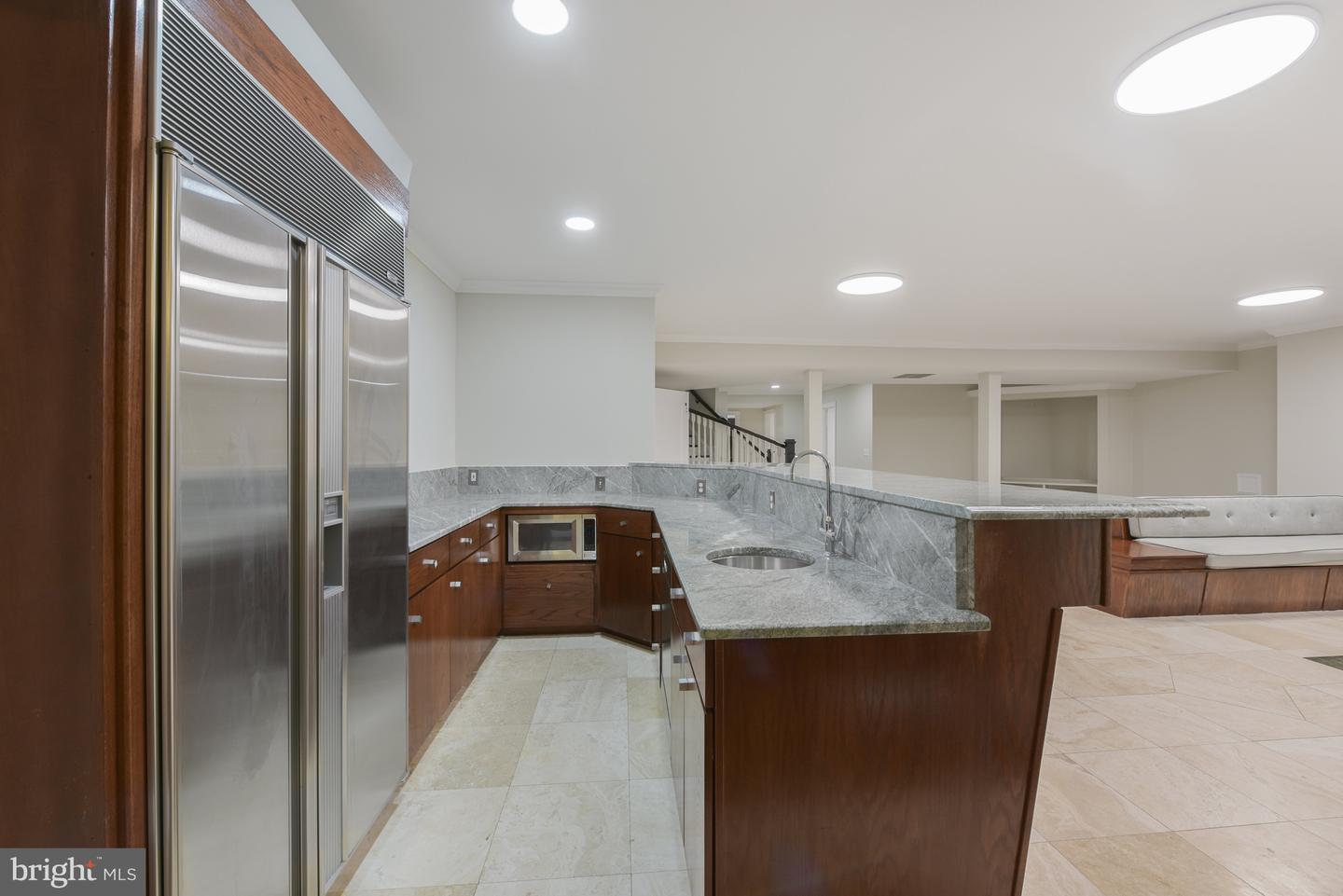 1496 EVANS FARM DR, MCLEAN, Virginia 22101, 4 Bedrooms Bedrooms, ,5 BathroomsBathrooms,Residential,For sale,1496 EVANS FARM DR,VAFX2244476 MLS # VAFX2244476