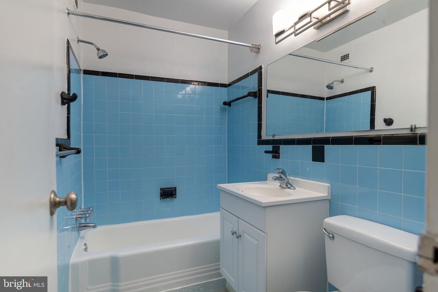 1200 S ARLINGTON RIDGE RD #205, ARLINGTON, Virginia 22202, 1 Bedroom Bedrooms, ,1 BathroomBathrooms,Residential,For sale,1200 S ARLINGTON RIDGE RD #205,VAAR2058492 MLS # VAAR2058492