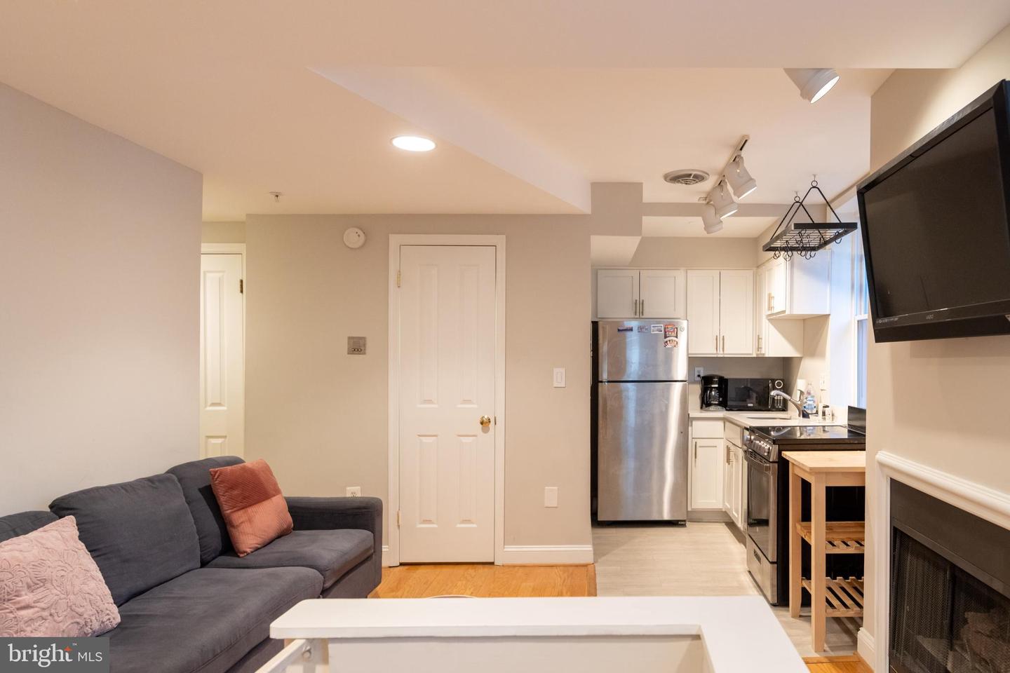 1731 WILLARD ST NW #102, WASHINGTON, District Of Columbia 20009, 1 Bedroom Bedrooms, ,2 BathroomsBathrooms,Residential,For sale,1731 WILLARD ST NW #102,DCDC2203100 MLS # DCDC2203100