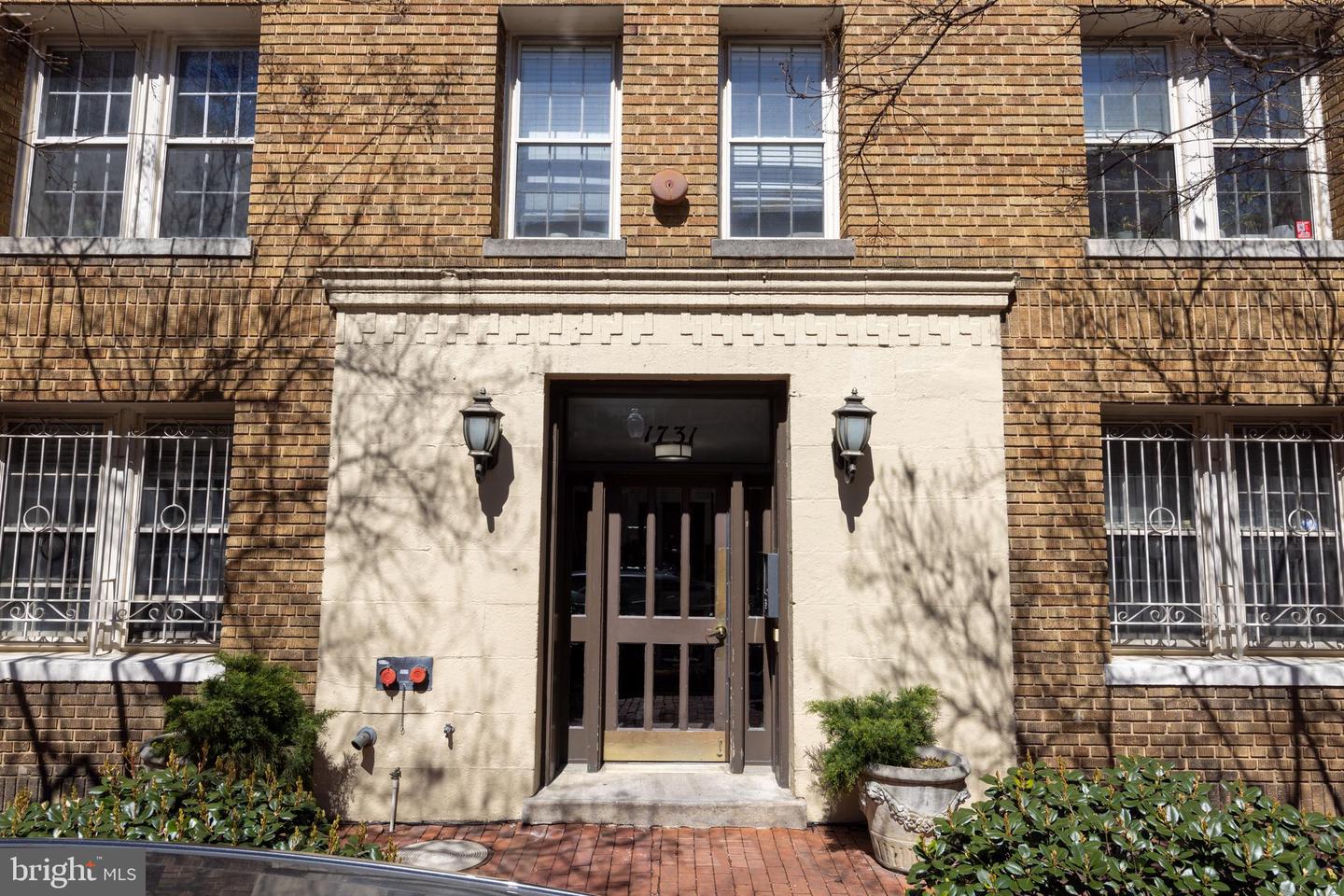 1731 WILLARD ST NW #102, WASHINGTON, District Of Columbia 20009, 1 Bedroom Bedrooms, ,2 BathroomsBathrooms,Residential,For sale,1731 WILLARD ST NW #102,DCDC2203100 MLS # DCDC2203100