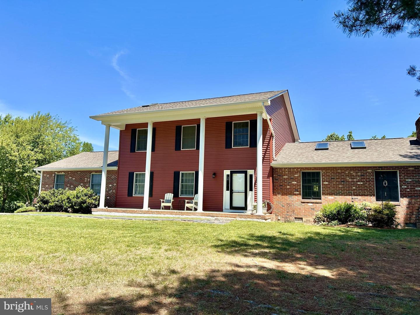 860 HARTWOOD RD, FREDERICKSBURG, Virginia 22406, 5 Bedrooms Bedrooms, ,2 BathroomsBathrooms,Residential,For sale,860 HARTWOOD RD,VAST2039312 MLS # VAST2039312