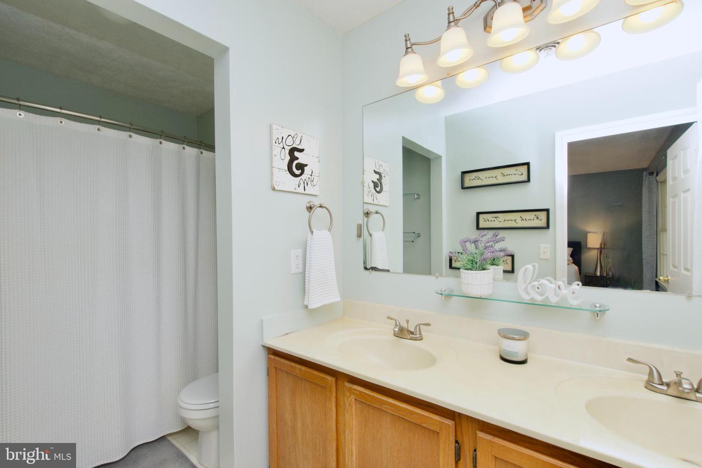 860 HARTWOOD RD, FREDERICKSBURG, Virginia 22406, 5 Bedrooms Bedrooms, ,2 BathroomsBathrooms,Residential,For sale,860 HARTWOOD RD,VAST2039312 MLS # VAST2039312