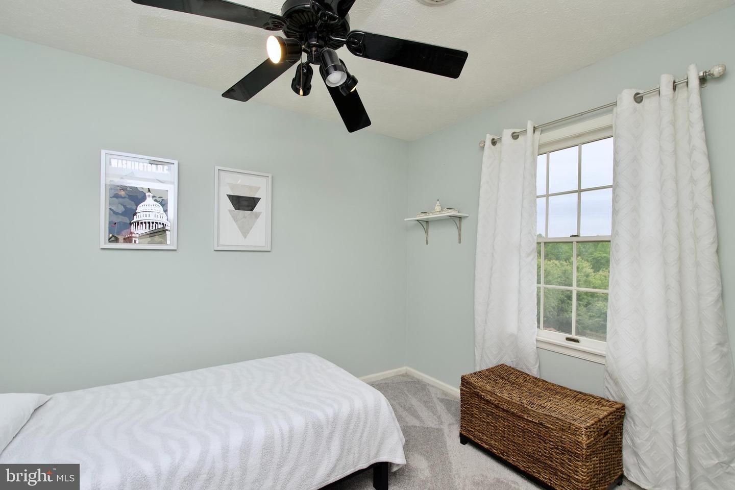 860 HARTWOOD RD, FREDERICKSBURG, Virginia 22406, 5 Bedrooms Bedrooms, ,2 BathroomsBathrooms,Residential,For sale,860 HARTWOOD RD,VAST2039312 MLS # VAST2039312