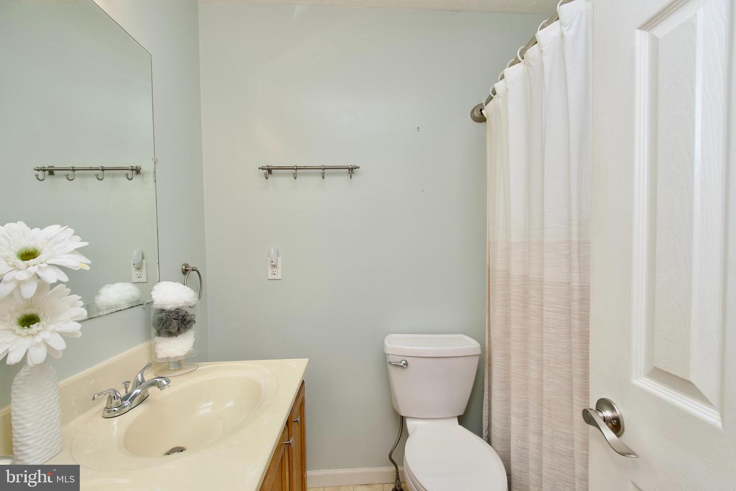 860 HARTWOOD RD, FREDERICKSBURG, Virginia 22406, 5 Bedrooms Bedrooms, ,2 BathroomsBathrooms,Residential,For sale,860 HARTWOOD RD,VAST2039312 MLS # VAST2039312