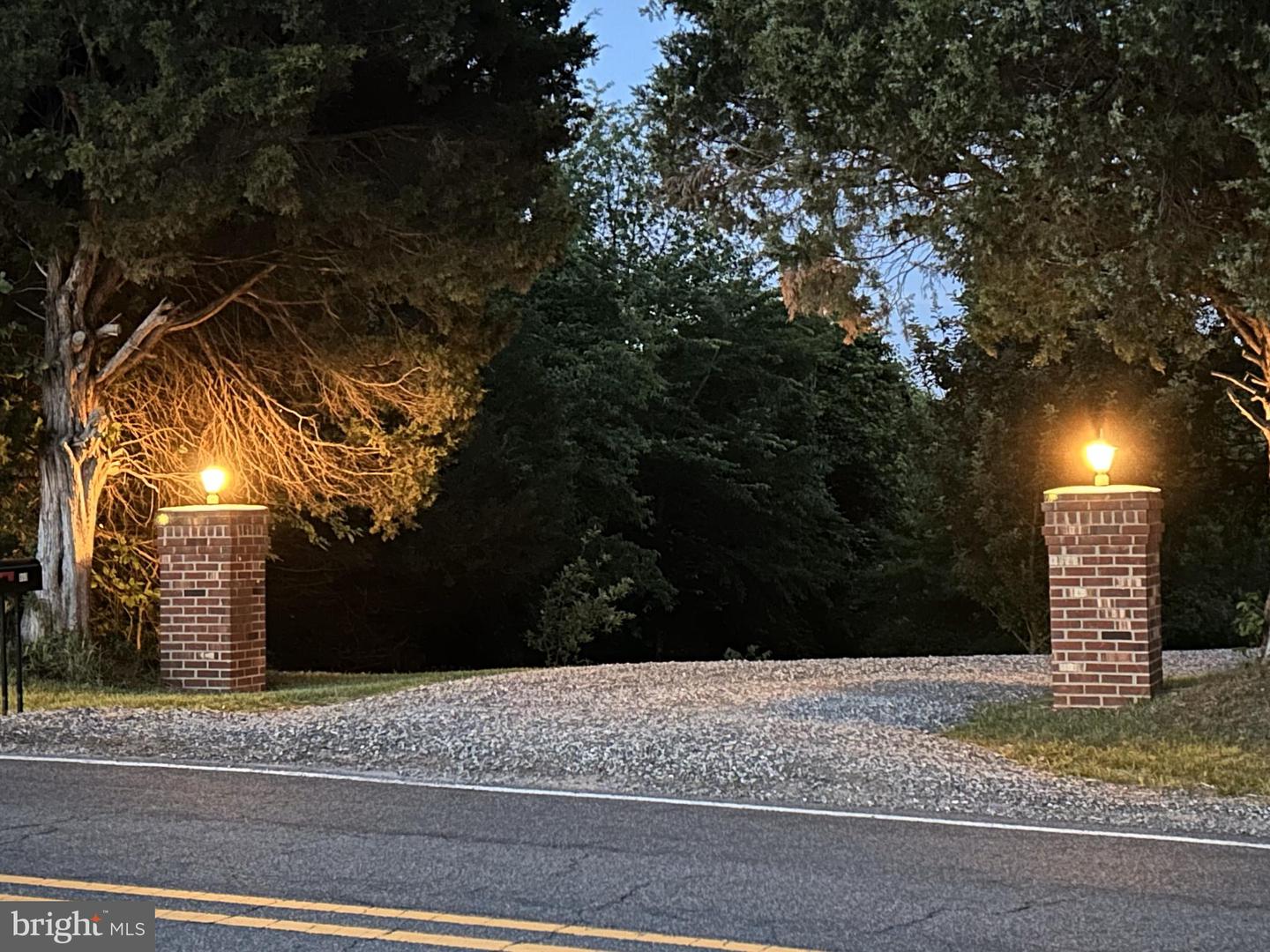 860 HARTWOOD RD, FREDERICKSBURG, Virginia 22406, 5 Bedrooms Bedrooms, ,2 BathroomsBathrooms,Residential,For sale,860 HARTWOOD RD,VAST2039312 MLS # VAST2039312