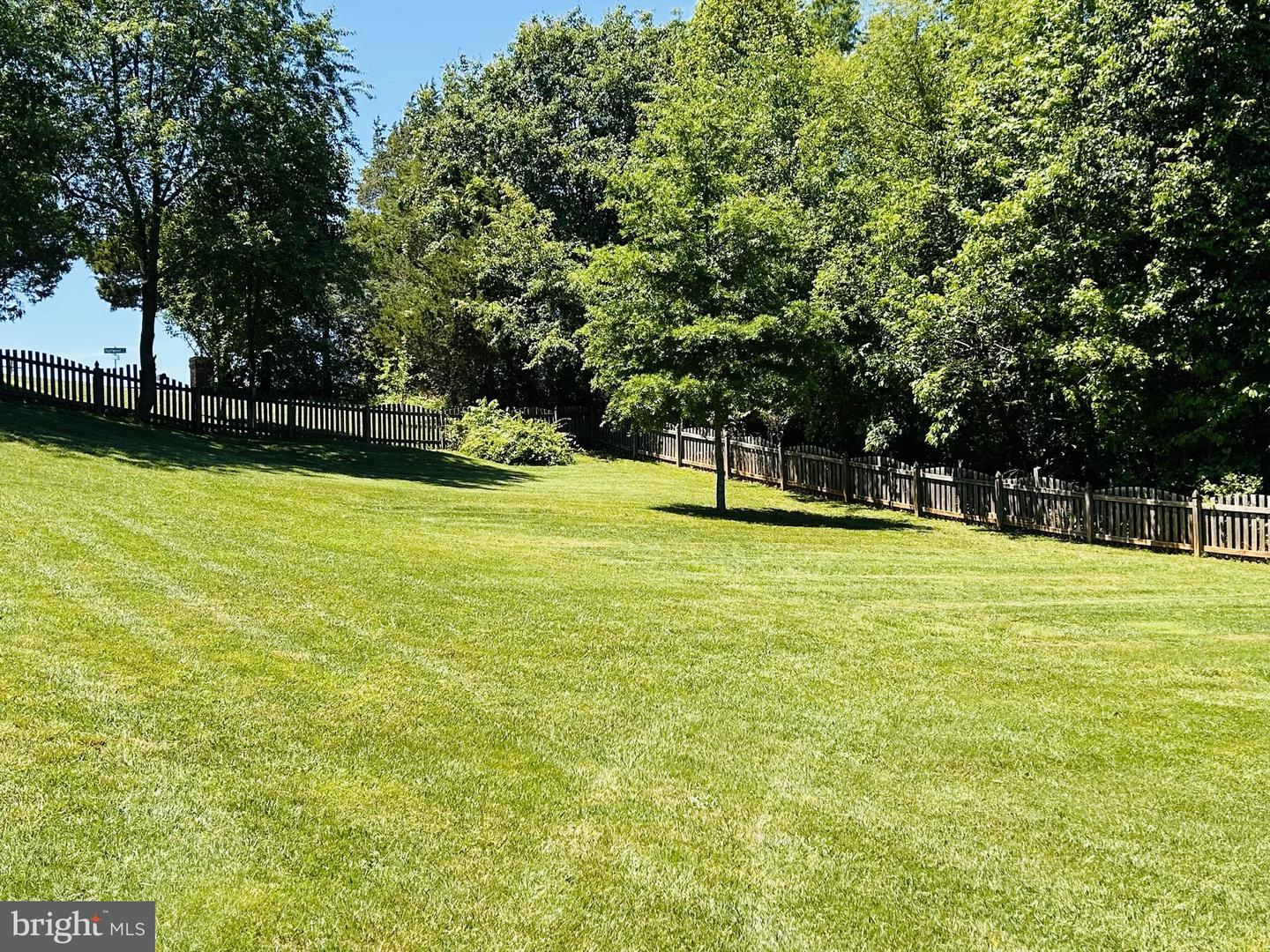 860 HARTWOOD RD, FREDERICKSBURG, Virginia 22406, 5 Bedrooms Bedrooms, ,2 BathroomsBathrooms,Residential,For sale,860 HARTWOOD RD,VAST2039312 MLS # VAST2039312