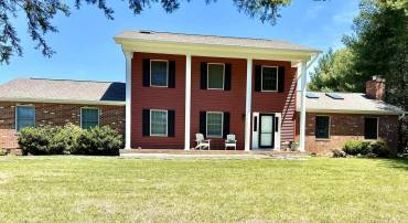 860 HARTWOOD RD, FREDERICKSBURG, Virginia 22406, 5 Bedrooms Bedrooms, ,2 BathroomsBathrooms,Residential,For sale,860 HARTWOOD RD,VAST2039312 MLS # VAST2039312