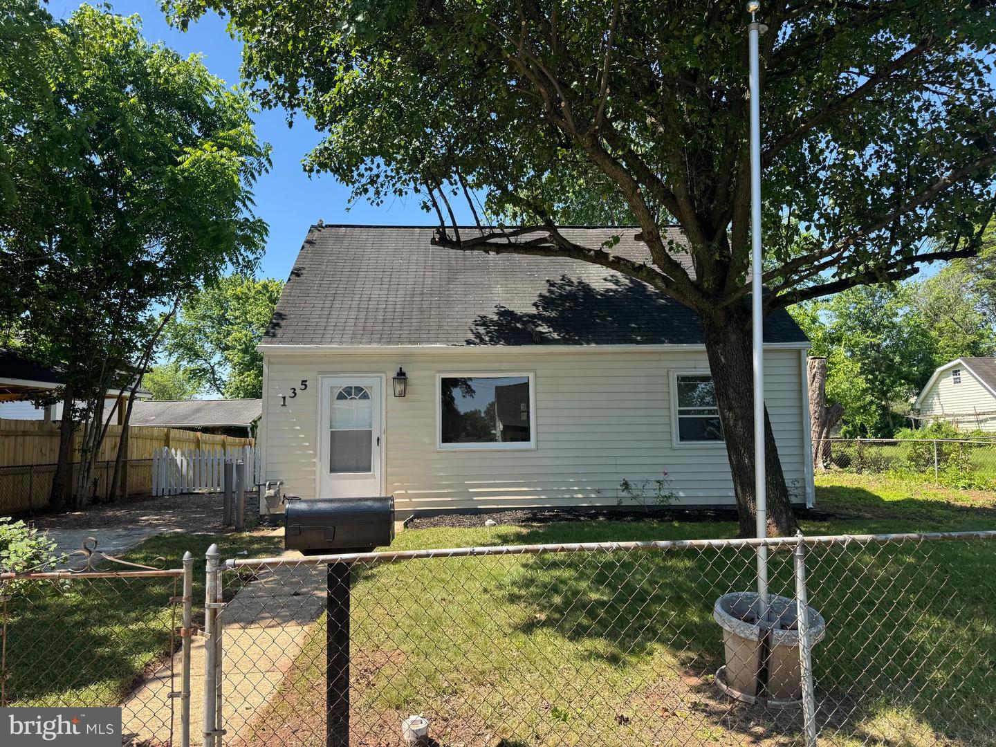 135 POLK DR, MANASSAS PARK, Virginia 20111, 3 Bedrooms Bedrooms, ,1 BathroomBathrooms,Residential,For sale,135 POLK DR,VAMP2003082 MLS # VAMP2003082