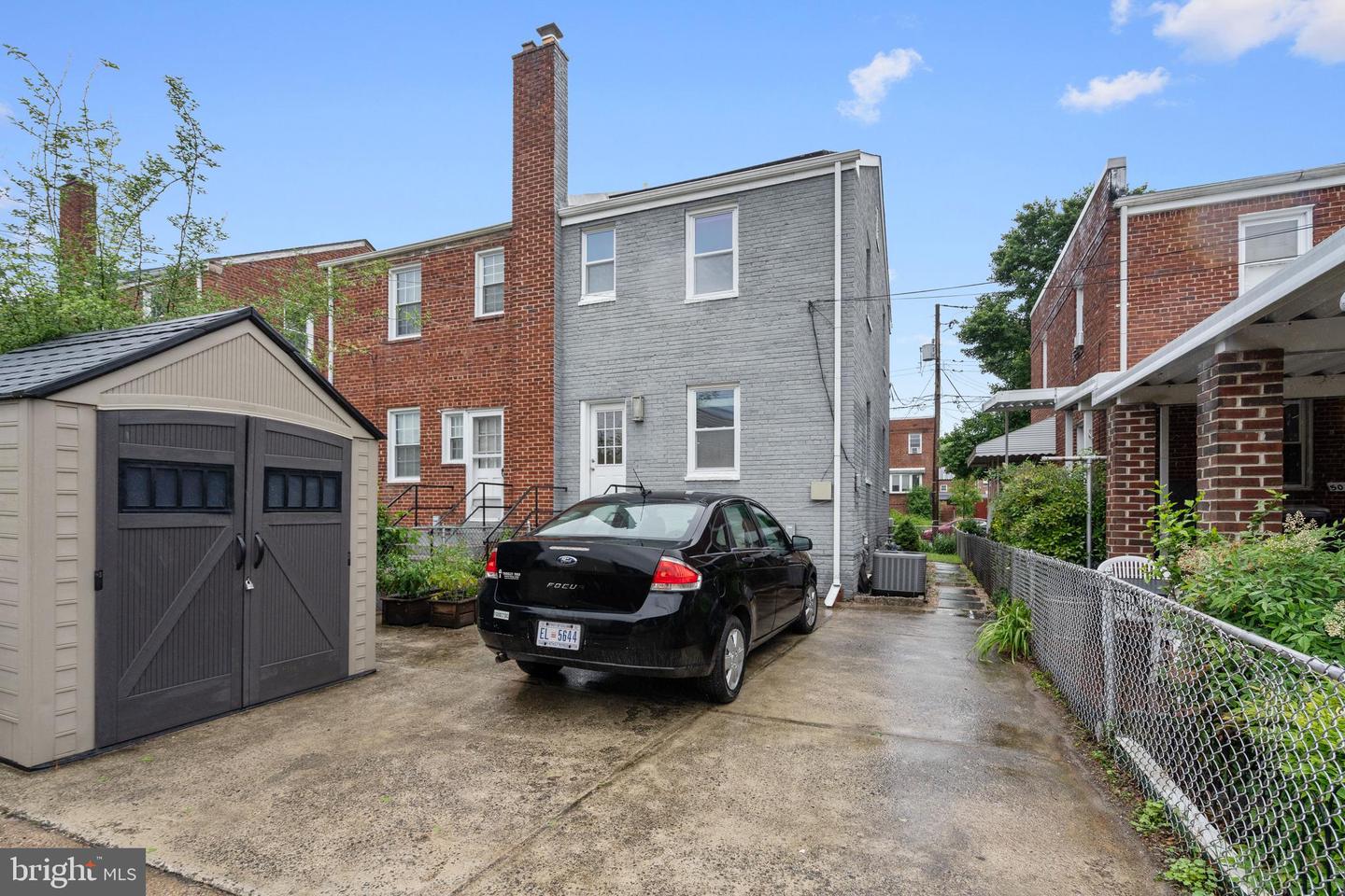 5054 8TH ST NE, WASHINGTON, District Of Columbia 20017, 3 Bedrooms Bedrooms, 8 Rooms Rooms,2 BathroomsBathrooms,Residential,For sale,5054 8TH ST NE,DCDC2203326 MLS # DCDC2203326