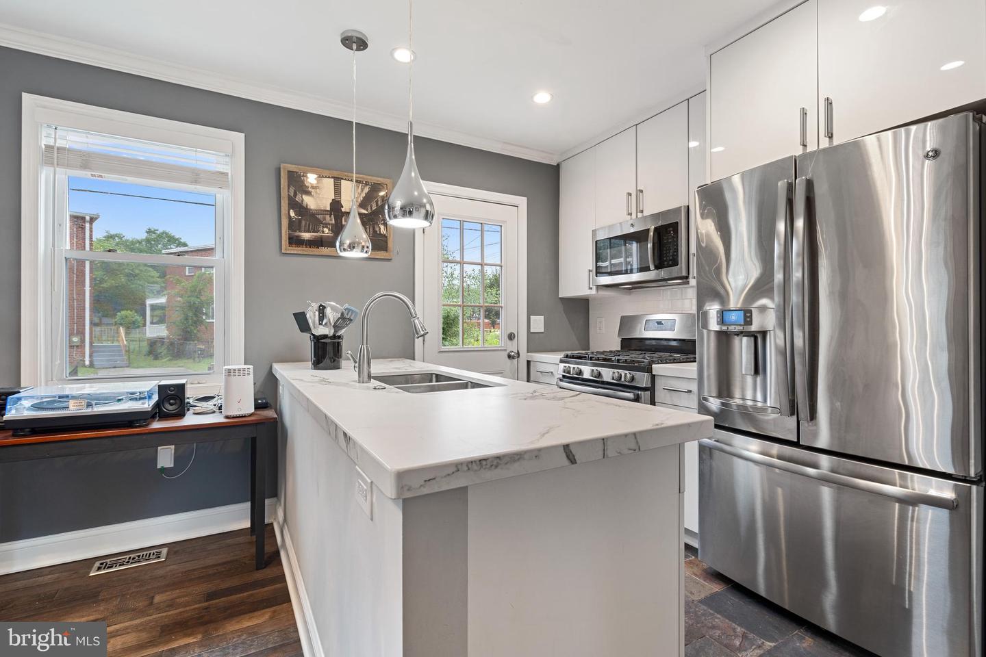 5054 8TH ST NE, WASHINGTON, District Of Columbia 20017, 3 Bedrooms Bedrooms, 8 Rooms Rooms,2 BathroomsBathrooms,Residential,For sale,5054 8TH ST NE,DCDC2203326 MLS # DCDC2203326
