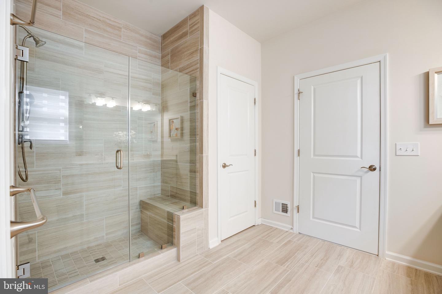 6868 MOONSTONE PEONY LN, HAYMARKET, Virginia 20169, 3 Bedrooms Bedrooms, ,3 BathroomsBathrooms,Residential,For sale,6868 MOONSTONE PEONY LN,VAPW2095924 MLS # VAPW2095924