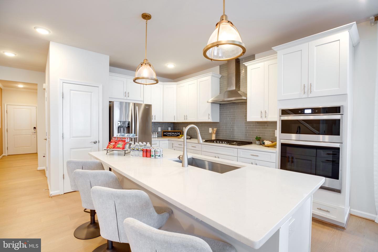 6868 MOONSTONE PEONY LN, HAYMARKET, Virginia 20169, 3 Bedrooms Bedrooms, ,3 BathroomsBathrooms,Residential,For sale,6868 MOONSTONE PEONY LN,VAPW2095924 MLS # VAPW2095924