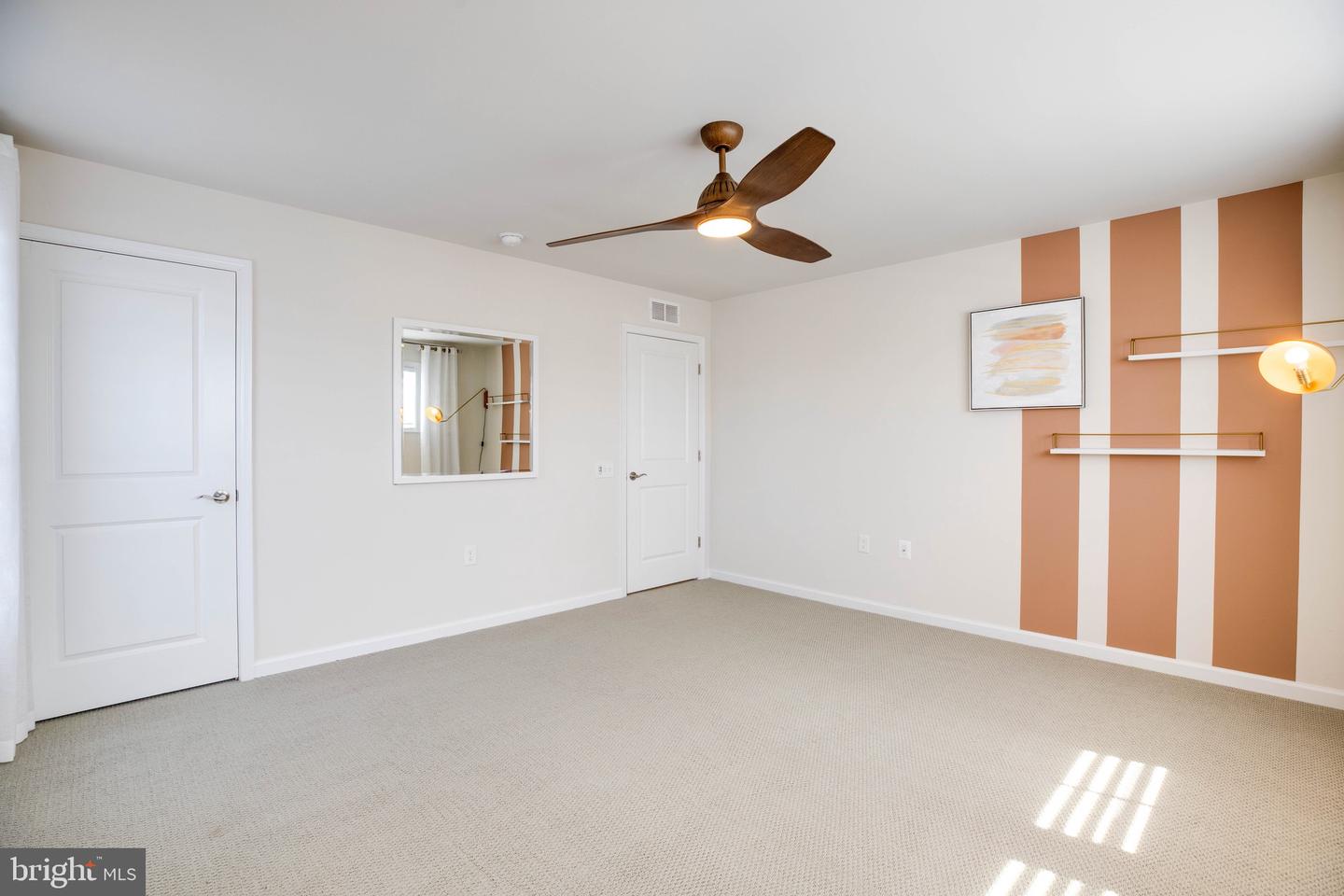 6868 MOONSTONE PEONY LN, HAYMARKET, Virginia 20169, 3 Bedrooms Bedrooms, ,3 BathroomsBathrooms,Residential,For sale,6868 MOONSTONE PEONY LN,VAPW2095924 MLS # VAPW2095924