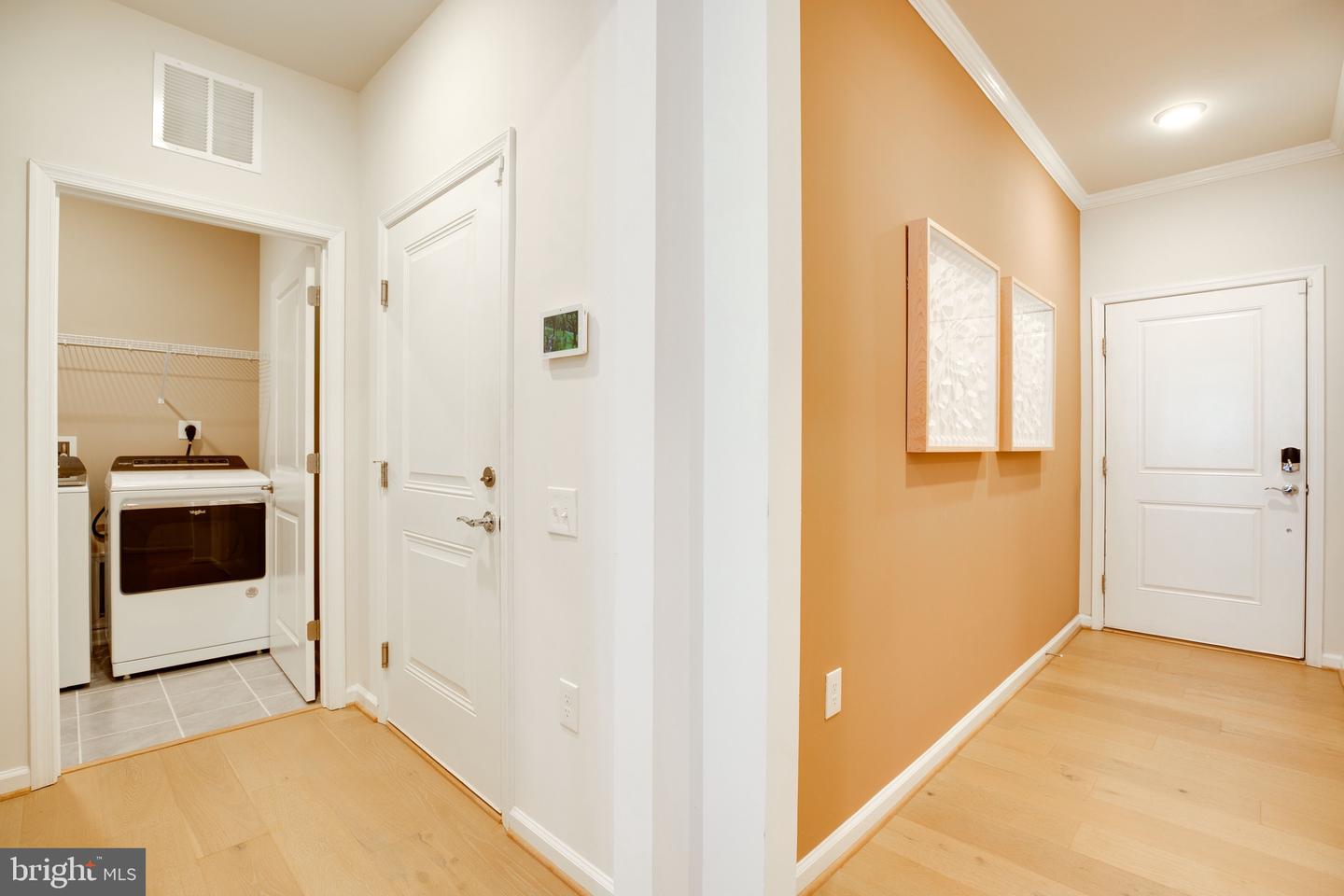 6868 MOONSTONE PEONY LN, HAYMARKET, Virginia 20169, 3 Bedrooms Bedrooms, ,3 BathroomsBathrooms,Residential,For sale,6868 MOONSTONE PEONY LN,VAPW2095924 MLS # VAPW2095924