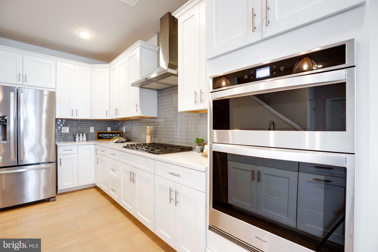 6868 MOONSTONE PEONY LN, HAYMARKET, Virginia 20169, 3 Bedrooms Bedrooms, ,3 BathroomsBathrooms,Residential,For sale,6868 MOONSTONE PEONY LN,VAPW2095924 MLS # VAPW2095924