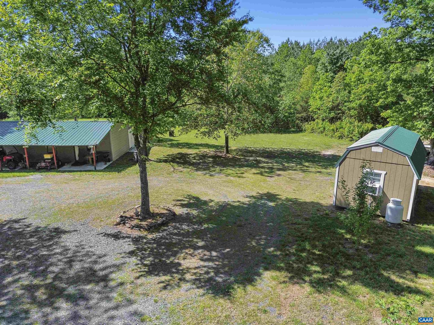 10239 HOWARDSVILLE RD, HOWARDSVILLE, Virginia 24562, 2 Bedrooms Bedrooms, ,1 BathroomBathrooms,Residential,For sale,10239 HOWARDSVILLE RD,665163 MLS # 665163