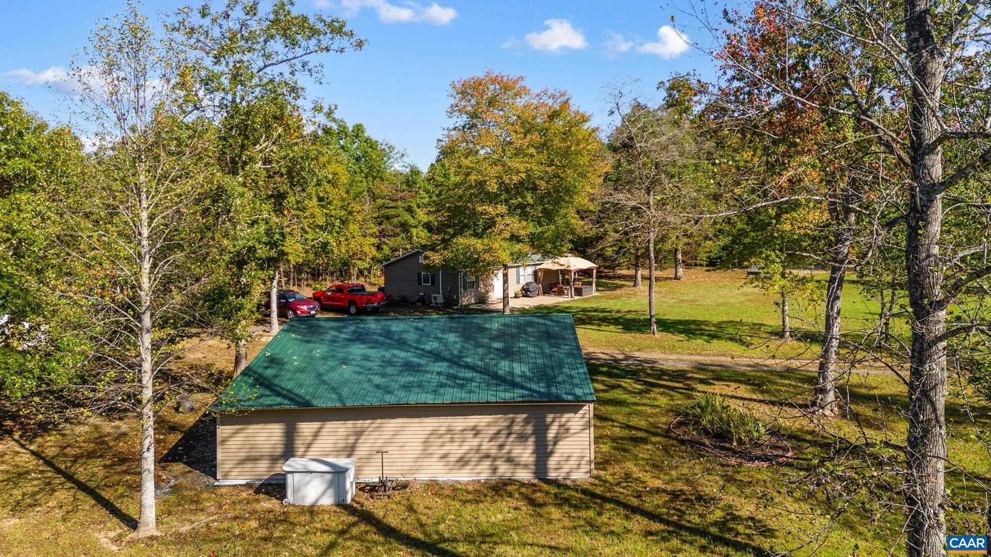 10239 HOWARDSVILLE RD, HOWARDSVILLE, Virginia 24562, 2 Bedrooms Bedrooms, ,1 BathroomBathrooms,Residential,For sale,10239 HOWARDSVILLE RD,665163 MLS # 665163