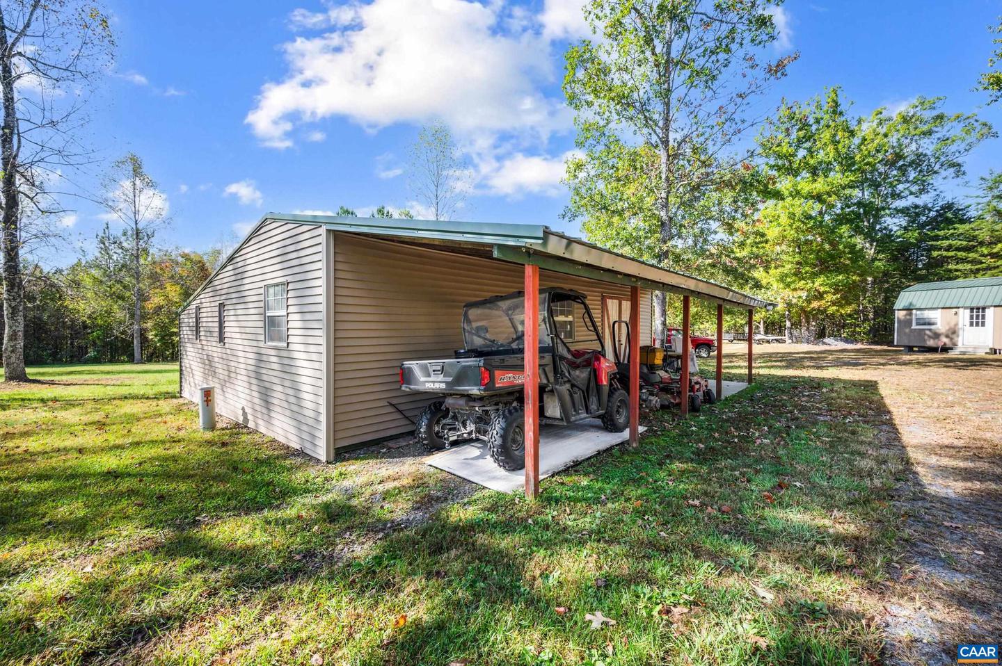 10239 HOWARDSVILLE RD, HOWARDSVILLE, Virginia 24562, 2 Bedrooms Bedrooms, ,1 BathroomBathrooms,Residential,For sale,10239 HOWARDSVILLE RD,665163 MLS # 665163