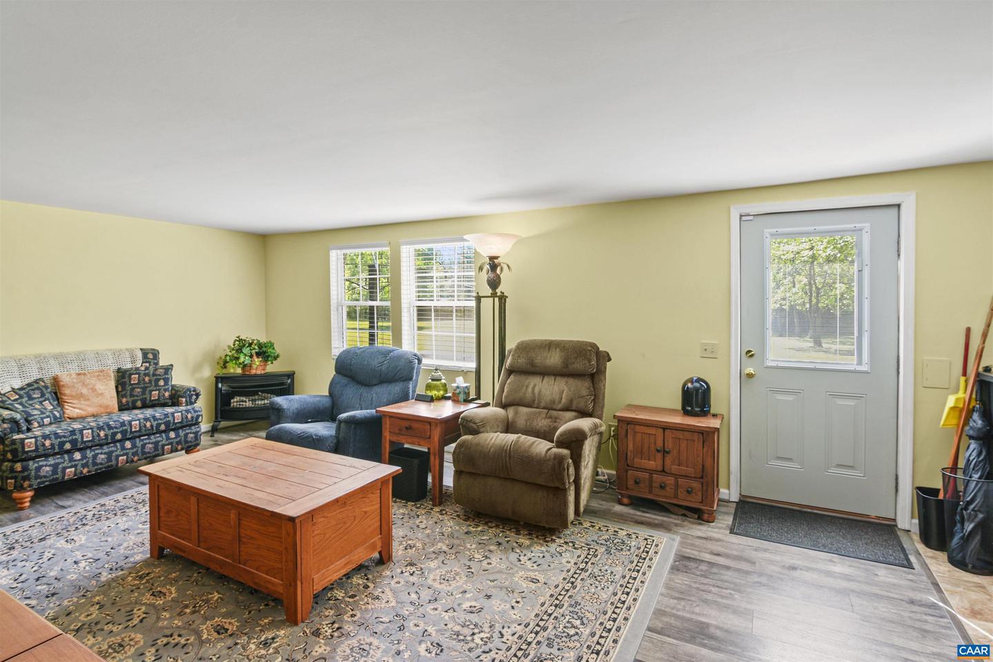10239 HOWARDSVILLE RD, HOWARDSVILLE, Virginia 24562, 2 Bedrooms Bedrooms, ,1 BathroomBathrooms,Residential,For sale,10239 HOWARDSVILLE RD,665163 MLS # 665163