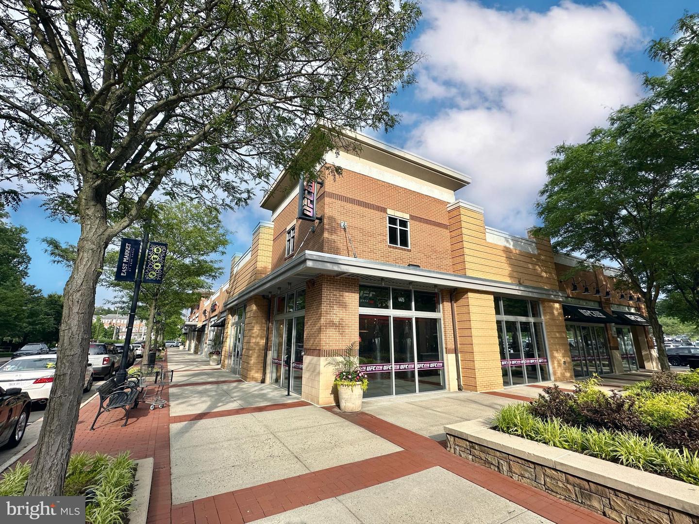 4490 MARKET COMMONS DR #302, FAIRFAX, Virginia 22033, 2 Bedrooms Bedrooms, ,2 BathroomsBathrooms,Residential,For sale,4490 MARKET COMMONS DR #302,VAFX2244718 MLS # VAFX2244718